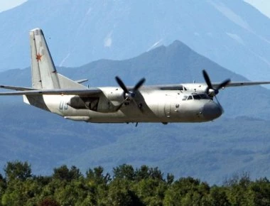 Σοκαριστικό βίντεο με το μοιραίο ρωσικό Antonov An-26 όταν συντρίβεται στην Χμεϊμίμ στη Συρία